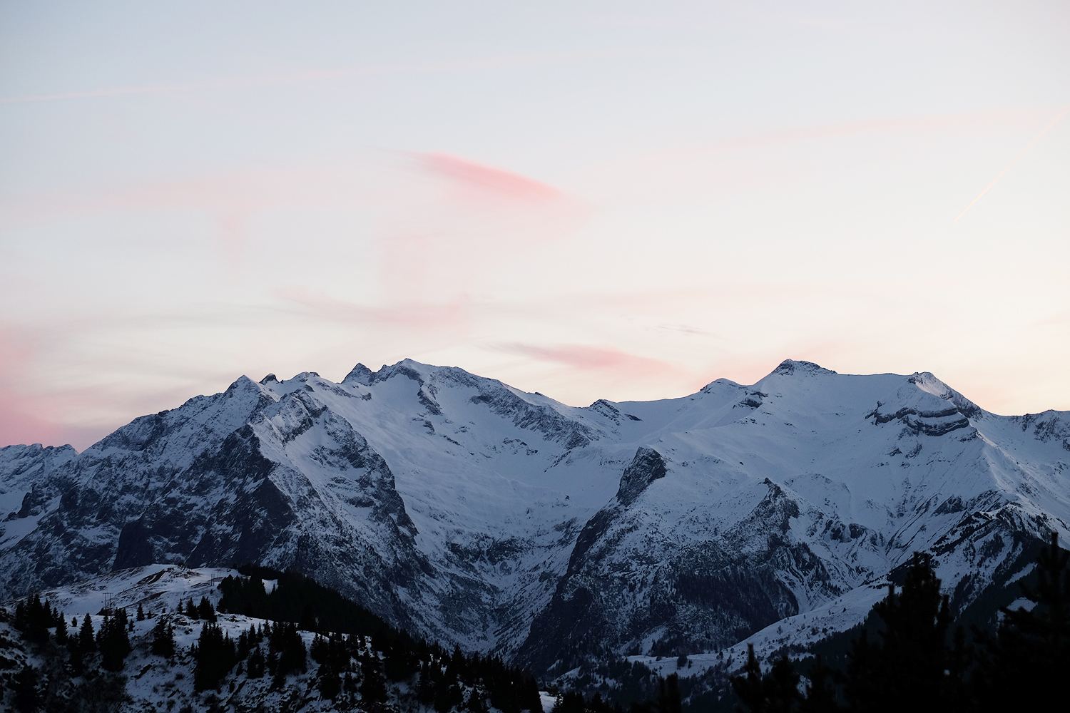 couche de soleil montagne